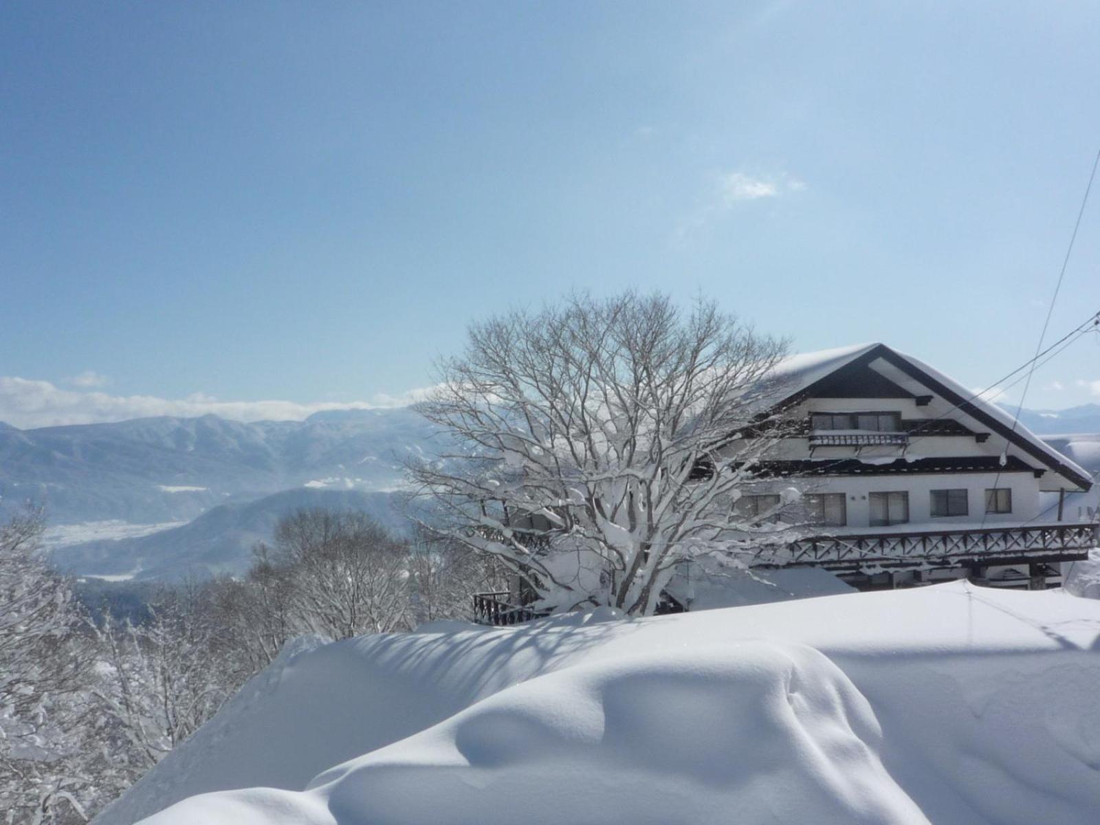 Fujio Pension Madarao Apartment Hotel & Restaurant Iiyama Esterno foto